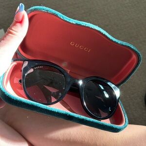 GUCCI Women's Round Black Ladies Sunglasses